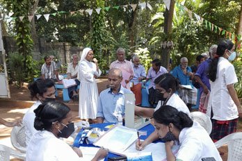 സൗജന്യ മെഗാ മെഡിക്കൽ ക്യാമ്പ് @ മുട്ടയ്ക്കാട് & ആഴാക്കുളം.